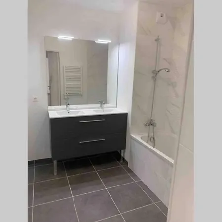 New With 2 Bedrooms In A New Building Appartement